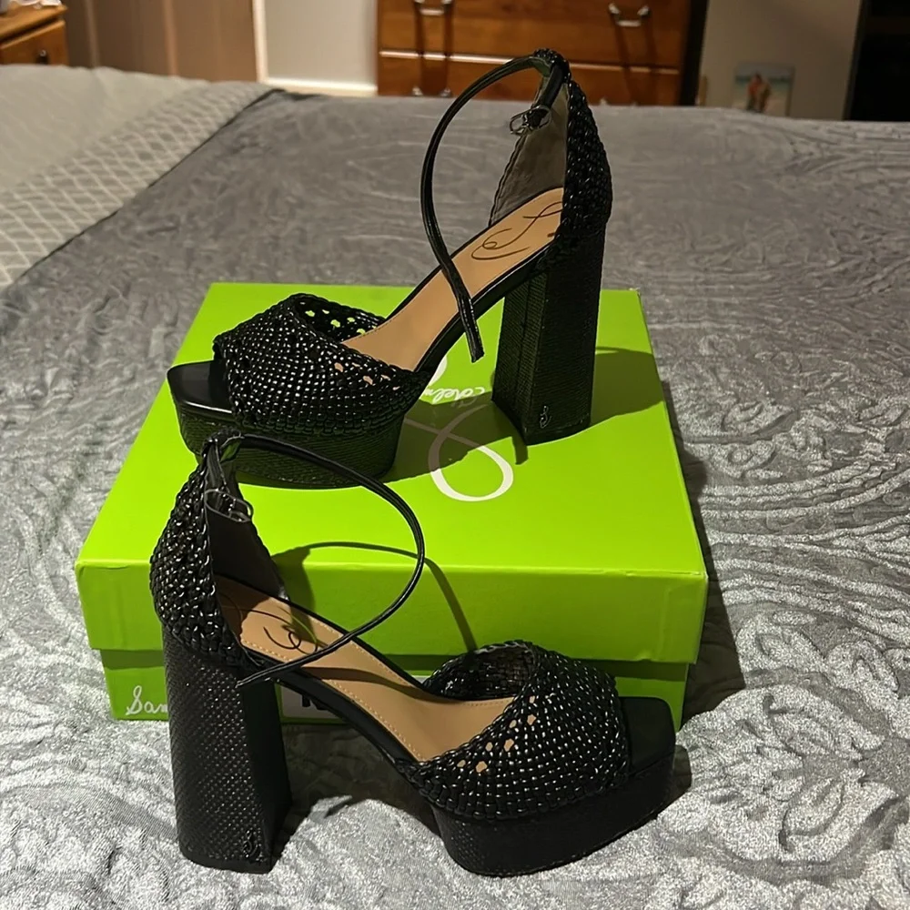 Sam Edelman Black Beaded Platform Block Heel Sandals Excellent condition